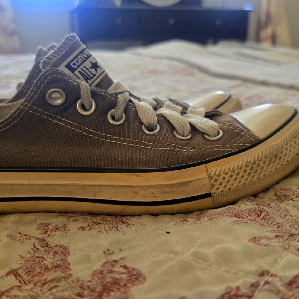 Converse All Star OX Low Top Unisex Gray Sneakers M9166 Men’s 6; Women’s 8